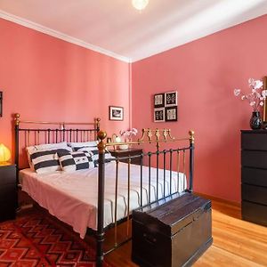 Appartement à 2 Chambres à Coucher