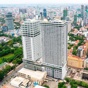 Phnom Penh Huan Yu Center Hotel & Residence 金边寰宇中心酒店公寓