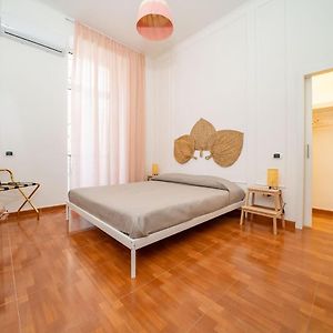 Casa Blin Dimora A Chiaia