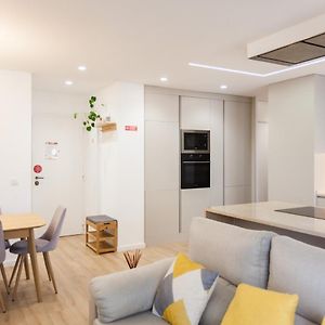 Appartement à 2 Chambres à Coucher