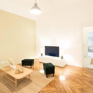 Visegradi Downtown Apartment