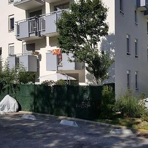 T2 Montpellier Plein Sud Clim Wifi Terrasse De 16M2