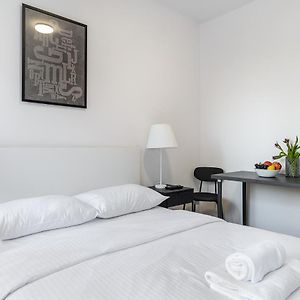 Appartement à 2 Chambres à Coucher