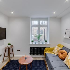 Deluxe 1 Bed Flat - Shoreditch, Aldgate & The City Of London