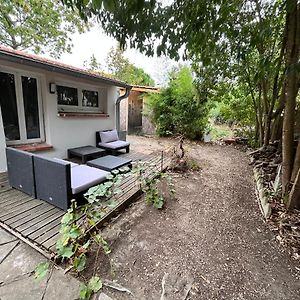 Petit Studio Avec Terrasse