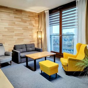 Appartement à 2 Chambres à Coucher