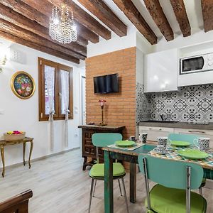 Venice Downtown With Private Garden