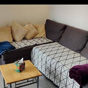 Appartement à 2 Chambres à Coucher