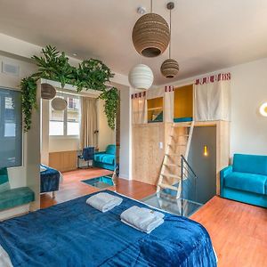 Appartement à 2 Chambres à Coucher