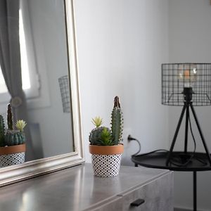 Newly Renovated Cozy Studio Downtown Athens