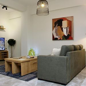 Stunning 2 Bedroom Near Acropolis