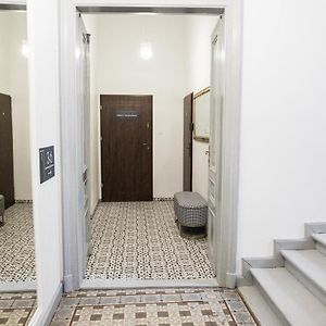Cracwow K8 No.2 Apartment