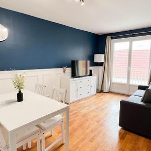 Appartement 4 Etoiles En Centre Ville De Vichy - Le Basile