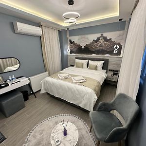 Private Bathroom Queen Room