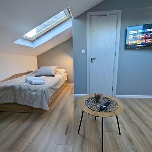 Lily'S Studio 5 By Bulgarentals - Central Sofia