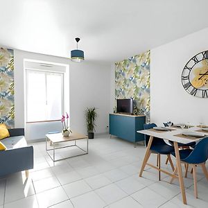 Appartement à 2 Chambres à Coucher