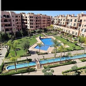 Premium Village 64