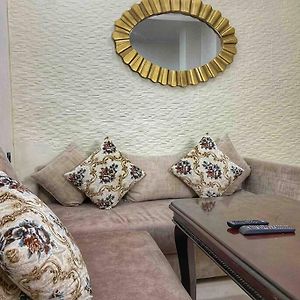 Velasquez Appart Hotel 4