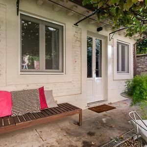 Bungalow