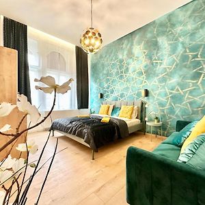 Appartement à 3 Chambres à Coucher