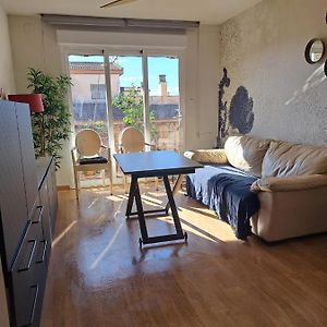 Appartement à 3 Chambres à Coucher