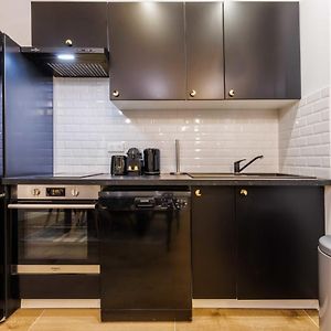 Magnificent Duplex - 2Br-6P - Near Montmartre