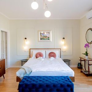 Ujbuda Rest Apartment With Air Condition And Balcony