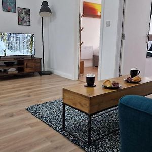 Appartement à 2 Chambres à Coucher