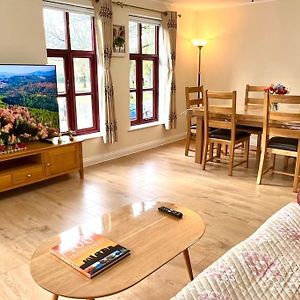 Appartement à 2 Chambres à Coucher