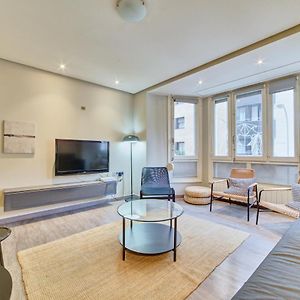 Appartement à 3 Chambres à Coucher