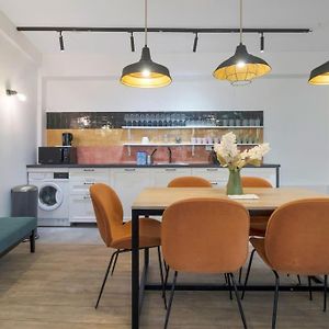 Brand New Flat For 8 People, 3 Bedrooms