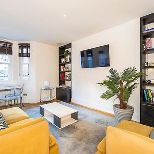 Appartement à 3 Chambres à Coucher