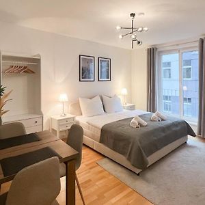 Appartement à 3 Chambres à Coucher