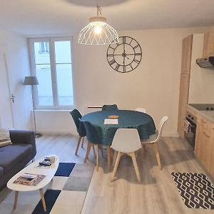 Appartement à 3 Chambres à Coucher