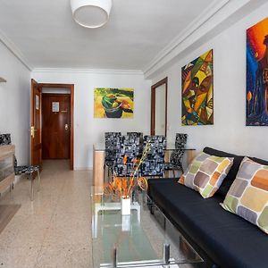 Appartement à 3 Chambres à Coucher