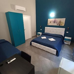 Private Bathroom Triple Room