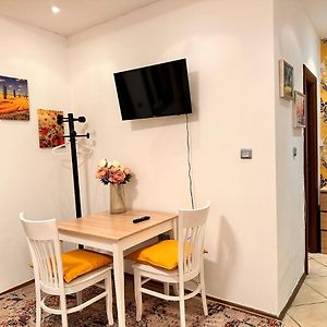 Studio de Luxe