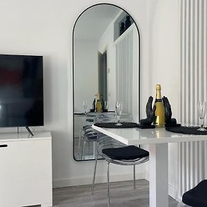 Appartement à 3 Chambres à Coucher