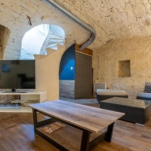 Le Crebillon D'Or - Joli Cocon Dijonnais