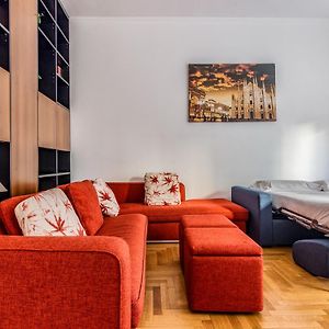 Ampio Appartamento Zona Moscova Con Due Terrazzi