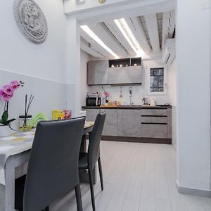 Palazzo Dolfin - Piazza San Marco Lovely Apartment