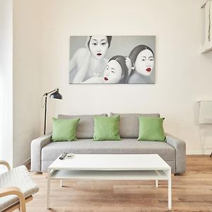 Encantador Apt A Pasos De Puerta Del Sol - #D