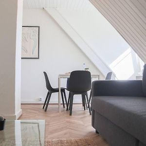 Appartement à 2 Chambres à Coucher