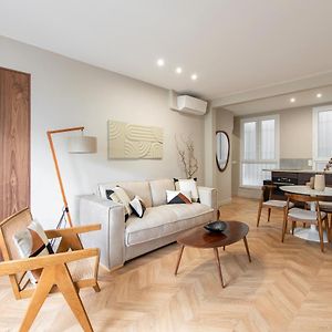 Appartement à 2 Chambres à Coucher
