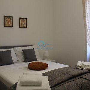 Casa Pera