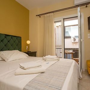 Nefeli By Heloni Apartments