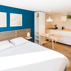 Studios De La Nuee Bleue