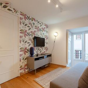 Contemporary Apartment In Chiado 3