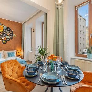 Appartement à 2 Chambres à Coucher