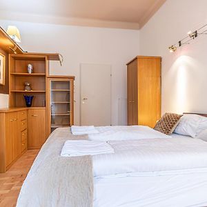 Chambre Standarde Lit King-Size